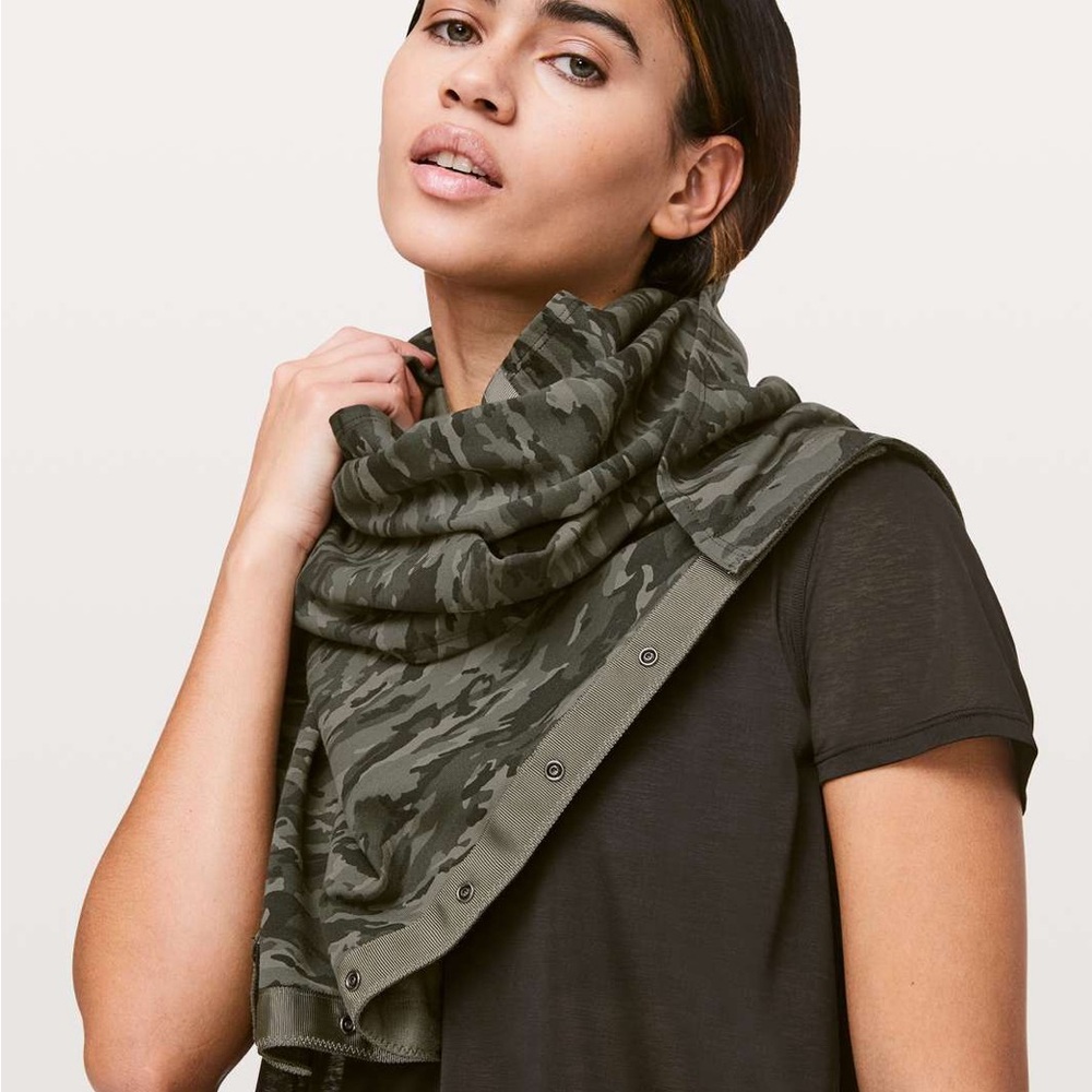 NWOT {Lululemon} Vinyasa Scarf *Cotton - Evergreen Camo Green Multi